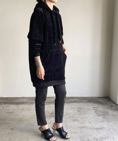 COMMON WARE（コモンウェアー）の「RE:DR.DENIM Happy Hoodie（パーカー・レディース・ブラック・S/XS）」の7枚目の写真