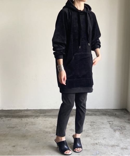 COMMON WARE（コモンウェアー）の「RE:DR.DENIM Happy Hoodie（パーカー・レディース・ブラック・S/XS）」の5枚目の写真