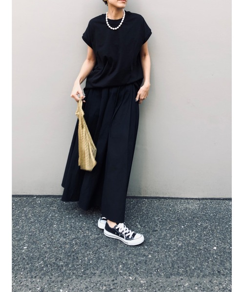 ulu（ウル）の「Petit high neck French sleeve tops（Tシャツ/カットソー・レディース・ホワイト/ブラック・FREE）」の3枚目の写真