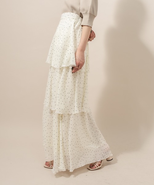 mline（エムライン）の「[mline] WEB限定 ドット3段ティアードスカート（スカート・レディース・ブラック/ベージュ/オフホワイト・FREE）」の7枚目の写真