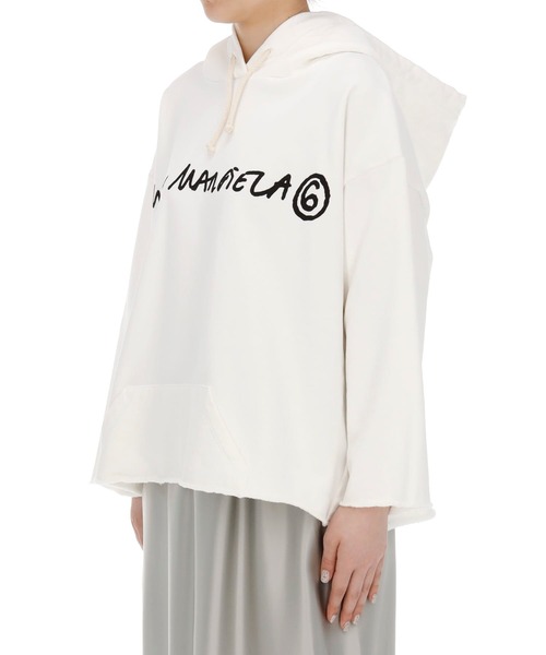 MM6 Maison Margiela（ｴﾑｴﾑｼｯｸｽ ﾒｿﾞﾝ ﾏﾙｼﾞｪﾗ）の「MM6 Maison Margiela “UNBRUSHED”ベーシックスウェット（スウェット・レディース・ホワイト・SMALL）」の4枚目の写真