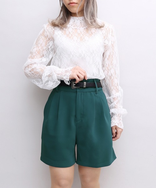 PUNYUS(プニュズ)の「ハイウエストショートパンツ(その他パンツ・レディース・ブラック/グリーン・2/1/3/4)」の1枚目の写真