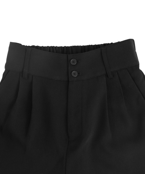 PUNYUS(プニュズ)の「ハイウエストショートパンツ(その他パンツ・レディース・ブラック/グリーン・2/1/3/4)」の8枚目の写真