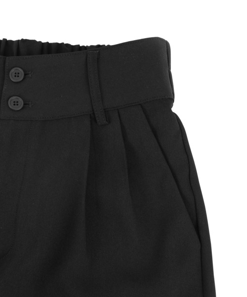 PUNYUS(プニュズ)の「ハイウエストショートパンツ(その他パンツ・レディース・ブラック/グリーン・2/1/3/4)」の17枚目の写真