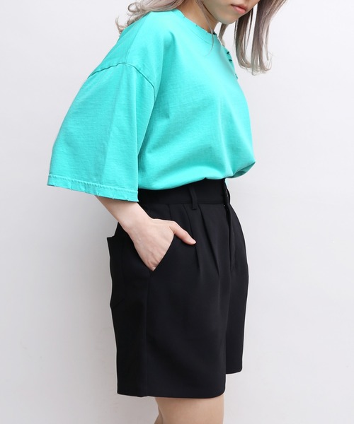 PUNYUS(プニュズ)の「ハイウエストショートパンツ(その他パンツ・レディース・ブラック/グリーン・2/1/3/4)」の14枚目の写真