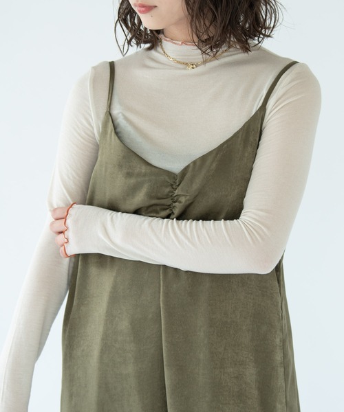 VRIA CHARME(バリアシャルム)の「マットサテンキャミワンピース(ワンピース・レディース・カーキ/ブラウン/ブラック・FREE)」の10枚目の写真