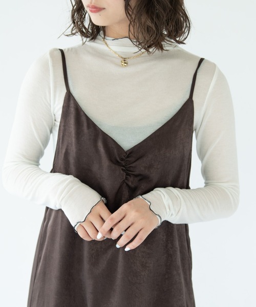 VRIA CHARME(バリアシャルム)の「マットサテンキャミワンピース(ワンピース・レディース・カーキ/ブラウン/ブラック・FREE)」の7枚目の写真