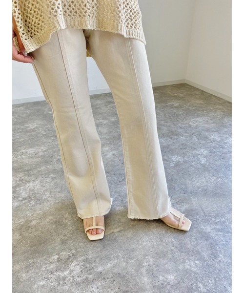 MLI'A（エムリア）の「デニム／フレアパンツ（デニムパンツ・レディース・アイボリー/ブルー系その他/ブルー系その他5/グレー/ブラウン/インディゴブルー/ブラック・M/S）」の9枚目の写真