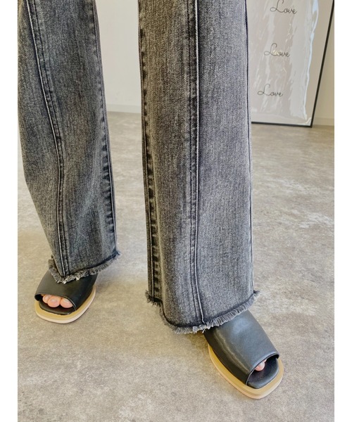 MLI'A（エムリア）の「デニム／フレアパンツ（デニムパンツ・レディース・アイボリー/ブルー系その他/ブルー系その他5/グレー/ブラウン/インディゴブルー/ブラック・M/S）」の14枚目の写真