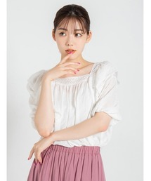fifth calin（フィフスカラン）の「かぎ編みレーススクエアネックフリルブラウス（シャツ/ブラウス）」