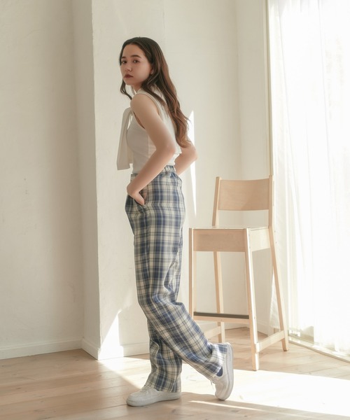 TINA：JOJUN（ティーナジョジュン）の「チェックストレートパンツ TINA：JOJUN（その他パンツ・レディース・ブルー/ベージュ・M/S）」の9枚目の写真