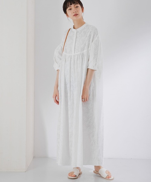 KBF（ケイビーエフ）の「刺繍ギャザーボリュームワンピース（ワンピース・レディース・ブラック/ベージュ/オフホワイト/ブルー・ONE）」の17枚目の写真