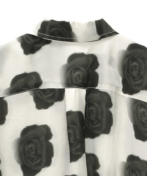 ZUCCa（ズッカ）の「とんだ林蘭×ZUCCa ROSE/シャツ（シャツ/ブラウス・レディース・ブラック・M size）」の7枚目の写真