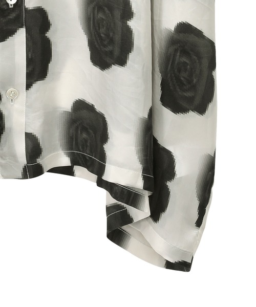 ZUCCa（ズッカ）の「とんだ林蘭×ZUCCa ROSE/シャツ（シャツ/ブラウス・レディース・ブラック・M size）」の6枚目の写真