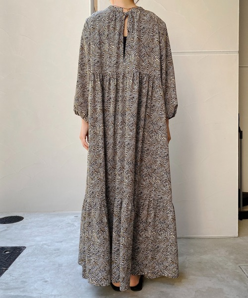 CAPRICIEUX LE'MAGE(カプリシューレマージュ)の「2WAYスキッパーキカラインワンピース(ワンピース・レディース・マスタード/レンガ・FREE)」の20枚目の写真