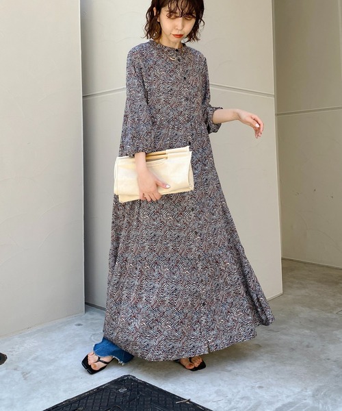 CAPRICIEUX LE'MAGE(カプリシューレマージュ)の「2WAYスキッパーキカラインワンピース(ワンピース・レディース・マスタード/レンガ・FREE)」の15枚目の写真