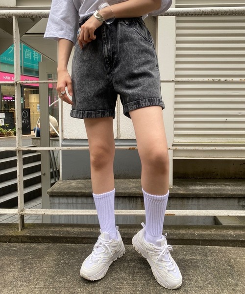 WEGO（ウィゴー）の「WEGO/ウエストギャザーショートパンツ（デニムパンツ・レディース・コバルトブルー/ホワイト/ライトインディゴブルー/ブラック系その他・MEDIUM/SMALL）」の9枚目の写真