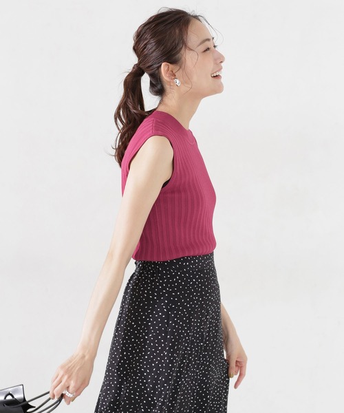 NANO universe（ナノユニバース）の「ハイネックマルチリブニット ノースリーブ（ニット/セーター・レディース・ブラック/ピンク/アイボリー・38/36）」の8枚目の写真