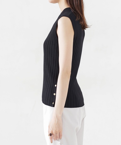 NANO universe（ナノユニバース）の「ハイネックマルチリブニット ノースリーブ（ニット/セーター・レディース・ブラック/ピンク/アイボリー・38/36）」の14枚目の写真