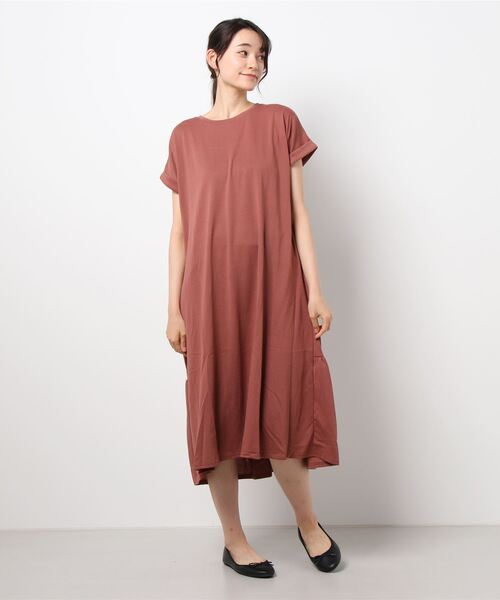 Samansa Mos2(サマンサ モスモス)の「後ろティアードカットワンピース(ワンピース・レディース・ベージュ/パープル/ブラウン/ミント/チャコール・フリ-)」の8枚目の写真