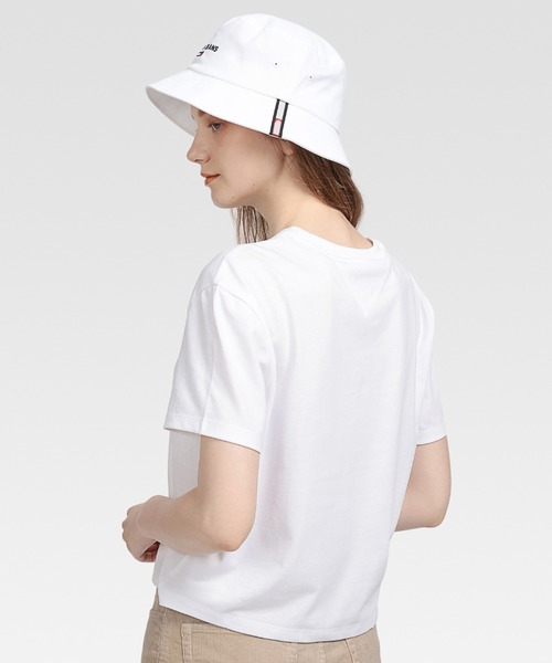 tommy jeans（トミー ジーンズ）の「バッジロゴTシャツ（Tシャツ/カットソー・メンズ・ネイビー/オレンジ/ホワイト/ブラック/ベージュ/カーキ/レッド・LARGE/MEDIUM/SMALL/X-SMALL）」の13枚目の写真