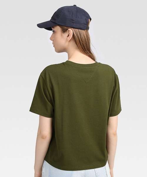 tommy jeans（トミー ジーンズ）の「バッジロゴTシャツ（Tシャツ/カットソー・メンズ・ネイビー/オレンジ/ホワイト/ブラック/ベージュ/カーキ/レッド・LARGE/MEDIUM/SMALL/X-SMALL）」の16枚目の写真