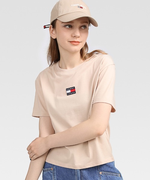 tommy jeans（トミー ジーンズ）の「バッジロゴTシャツ（Tシャツ/カットソー・メンズ・ネイビー/オレンジ/ホワイト/ブラック/ベージュ/カーキ/レッド・LARGE/MEDIUM/SMALL/X-SMALL）」の19枚目の写真