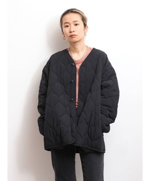 Ungrid(アングリッド)の「キルティングライナーブルゾン(ブルゾン・レディース・オフホワイト/ブラック/カーキ・FREE)」の13枚目の写真