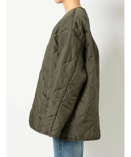 Ungrid(アングリッド)の「キルティングライナーブルゾン(ブルゾン・レディース・オフホワイト/ブラック/カーキ・FREE)」の5枚目の写真