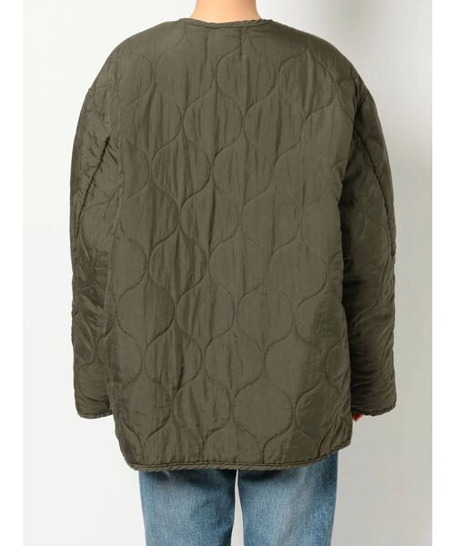 Ungrid(アングリッド)の「キルティングライナーブルゾン(ブルゾン・レディース・オフホワイト/ブラック/カーキ・FREE)」の7枚目の写真