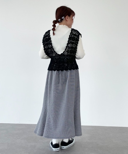 SLURR（スラ―）の「【マシンウォッシャブル】リブハイネックニット(再生ポリエステル)（ニット/セーター・レディース・ブラック/ベージュ/オフホワイト・FREE）」の19枚目の写真