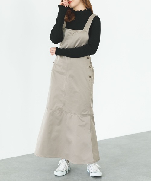 SLURR（スラ―）の「【マシンウォッシャブル】リブハイネックニット(再生ポリエステル)（ニット/セーター・レディース・ブラック/ベージュ/オフホワイト・FREE）」の4枚目の写真