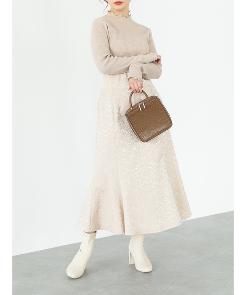 SLURR（スラ―）の「【マシンウォッシャブル】リブハイネックニット(再生ポリエステル)（ニット/セーター・レディース・ブラック/ベージュ/オフホワイト・FREE）」の5枚目の写真