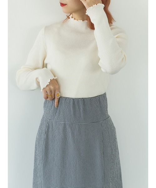 SLURR（スラ―）の「【マシンウォッシャブル】リブハイネックニット(再生ポリエステル)（ニット/セーター・レディース・ブラック/ベージュ/オフホワイト・FREE）」の10枚目の写真