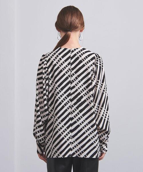 CURRENTAGE（カレンテージ）の「＜CURRENTAGE（カレンテージ）＞バティックプリント ブラウス（シャツ/ブラウス・レディース・ブラック・FREE）」の11枚目の写真