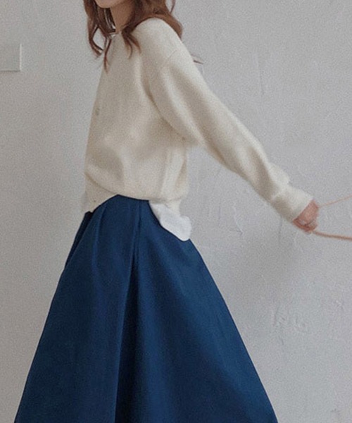 AMOUR BOX(アムールボックス)の「ラウンドネックニットカーディガン(カーディガン/ボレロ・レディース・ブラック/クリーム/ブルー/グリーン/ピンク・FREE)」の9枚目の写真