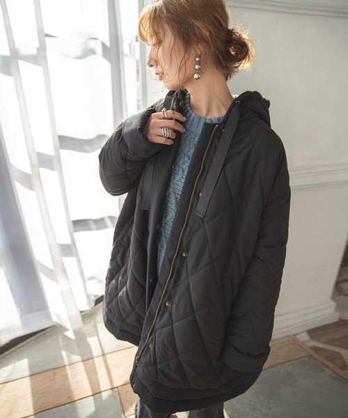 rectangle（レクタングル）の「フレアキルティングコート（ダウンジャケット/コート・レディース・アイボリー/ブラック・FREE）」の8枚目の写真