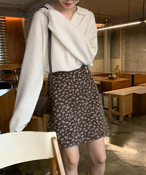 HALEY PESCA(ヘーリーペスカ)の「HALEY PESCA/Vネック ニットポロシャツ(ポロシャツ・レディース・ベージュ/アイボリー/ブラック/ブラウン・FREE)」の17枚目の写真