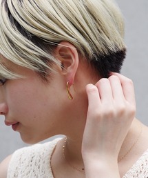 Taaii（ターイ）の「Taaii : STAINLESS DROP PIERCE (LARGE) / ステンレス ドロップピアス (ラージ)（ピアス（両耳用））」