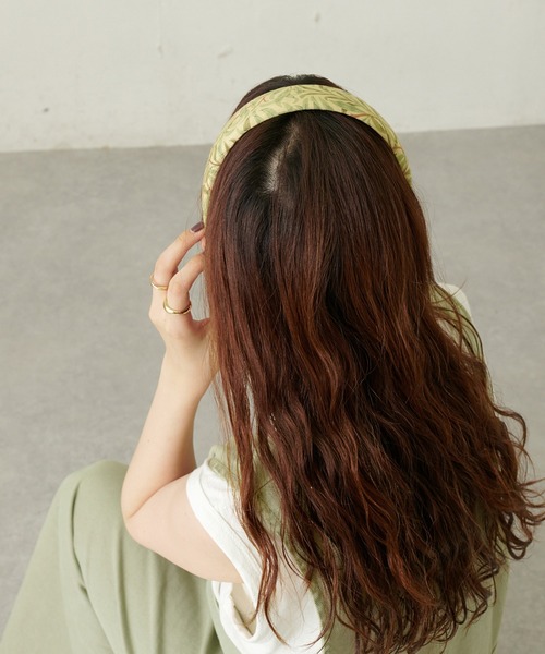 DISCOAT（ディスコート）の「ファブバイモリスカチューシャ（カチューシャ・レディース・ブラック/ベージュ・FREE）」の4枚目の写真