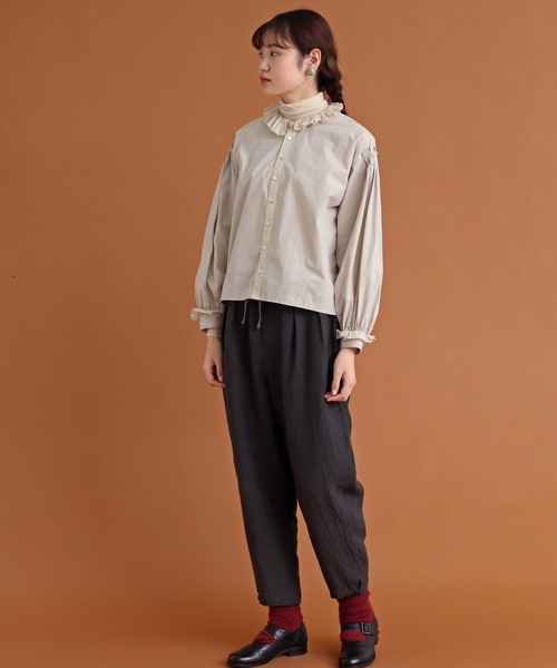 Malle（マル）の「malle COTTON　アシンメトリーフリルブラウス（シャツ/ブラウス・レディース・ストライプ/ライトベージュ/ブラック・FREE）」の5枚目の写真