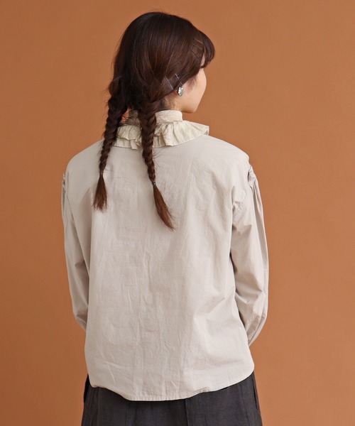 Malle（マル）の「malle COTTON　アシンメトリーフリルブラウス（シャツ/ブラウス・レディース・ストライプ/ライトベージュ/ブラック・FREE）」の11枚目の写真