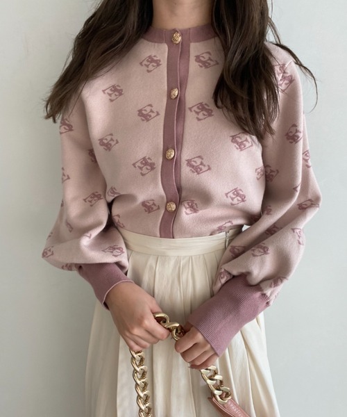EIMY ISTOIRE（エイミーイストワール）の「ES monogramカーディガン（カーディガン/ボレロ・レディース・ブラック/ベージュ/ブラウン/ピンク/オレンジ・FREE）」の5枚目の写真