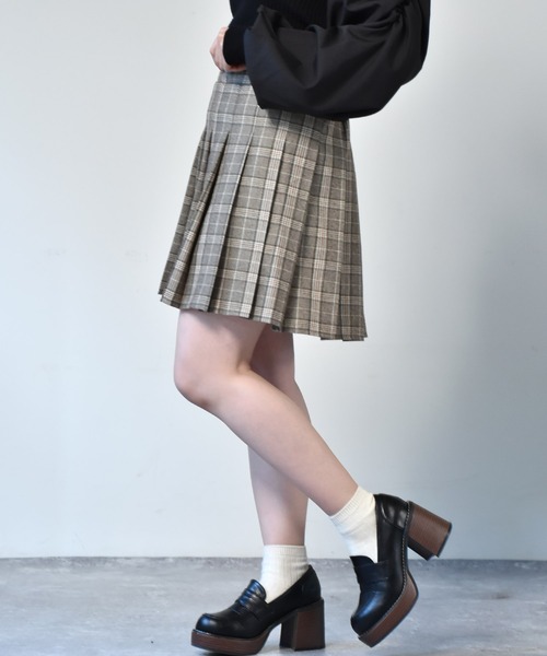 ems excite（エムズエキサイト）の「プリーツミニスカート（スカート・レディース・ブラック/グレー系その他/ブラウン系その他・FREE）」の15枚目の写真