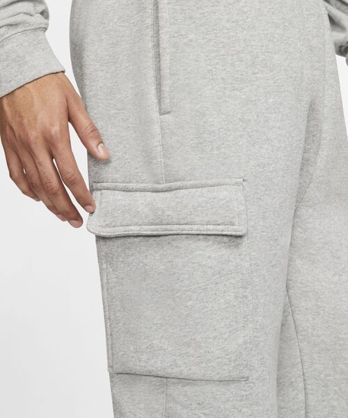 NIKE（ナイキ）の「ナイキ スポーツウェア クラブ フリース メンズ カーゴ パンツ / Nike Sportswear Club Fleece Men's Cargo Pants（スウェットパンツ・メンズ・ブラック/グレー系その他/パープル系その他2/グリーン系その他・S/2XL/XL/M/L）」の12枚目の写真