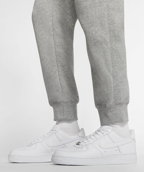 NIKE（ナイキ）の「ナイキ スポーツウェア クラブ フリース メンズ カーゴ パンツ / Nike Sportswear Club Fleece Men's Cargo Pants（スウェットパンツ・メンズ・ブラック/グレー系その他/パープル系その他2/グリーン系その他・S/2XL/XL/M/L）」の14枚目の写真