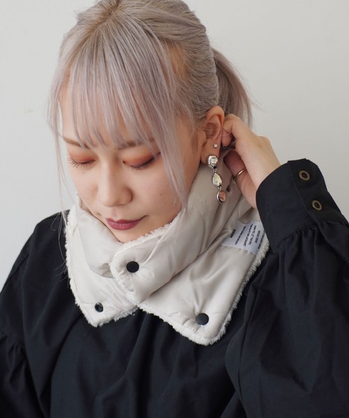 Port（ポート）の「【 antique andico / アンティーク アンディコ 】 Weekend ネックウォーマー（ネックウォーマー/スヌード・レディース・ブラック/アイボリー/カーキ/キャメル・FREE）」の2枚目の写真