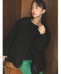 ノーカラーショートボアコート