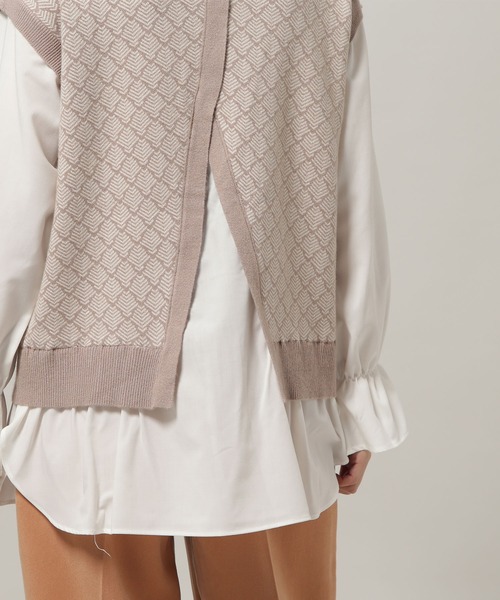NATURAL BEAUTY BASIC（ナチュラルビューティーベーシック）の「ジャガードニットドッキングトップス（ニット/セーター・レディース・グレー系その他/ベージュ系その他・MEDIUM）」の8枚目の写真