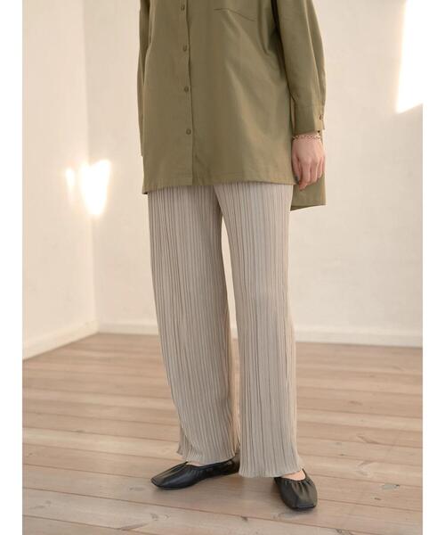 earth music&ecology（アースミュージックアンドエコロジー）の「ベロアプリーツパンツ*（その他パンツ・レディース・ベージュ/ブラウン/サックスブルー/ブラック・FREE）」の9枚目の写真